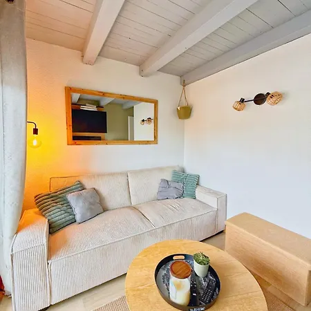 Apartman L'hibiscus Confortable, Balcon Et Parking La Rochelle