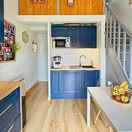 Apartman L'hibiscus Confortable, Balcon Et Parking La Rochelle
